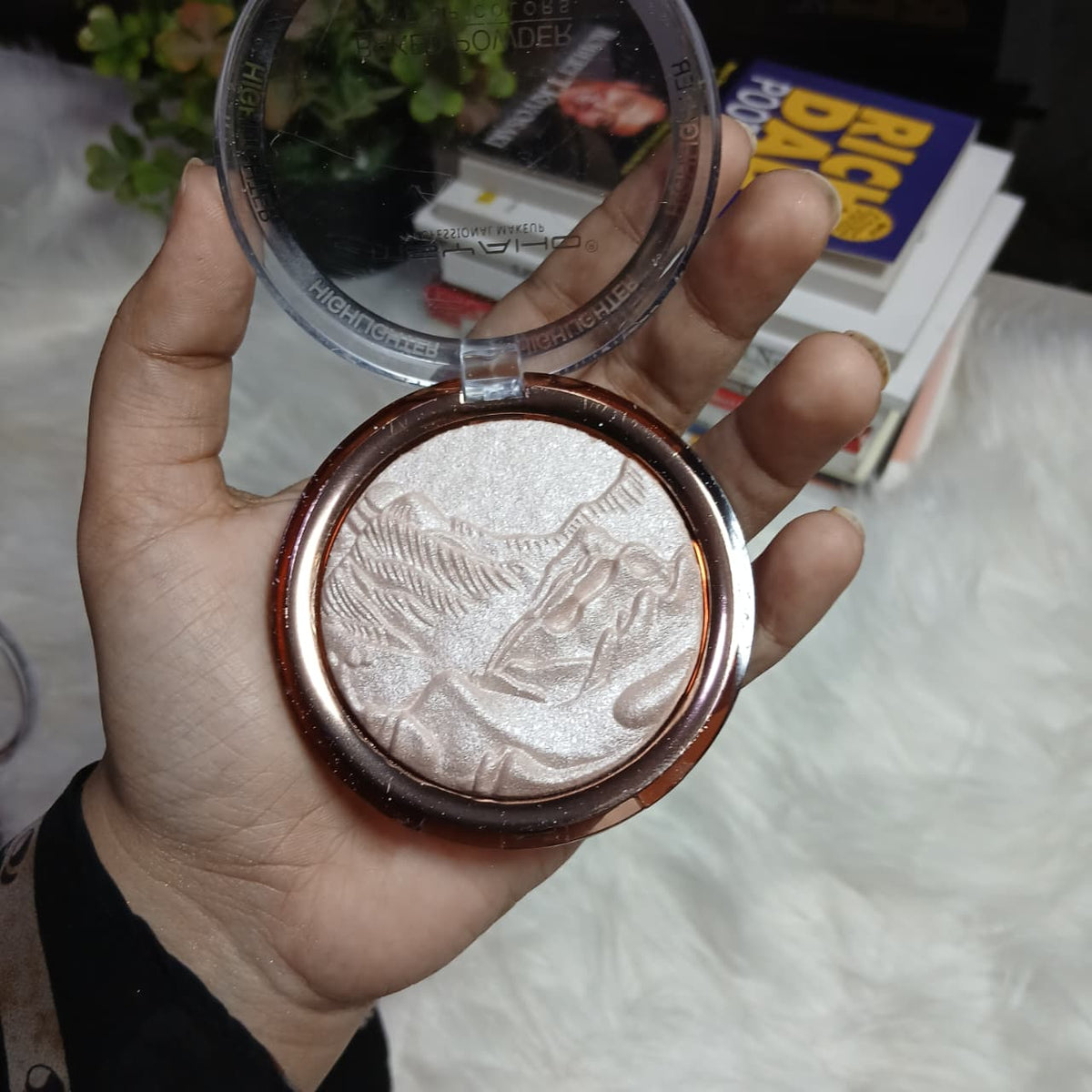 Baked Glow Highlighter Powder Palette